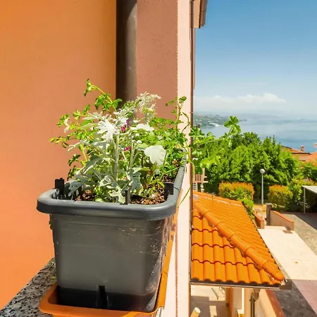 Gorgeous Apartment In Volosko With Kitchen Volosko